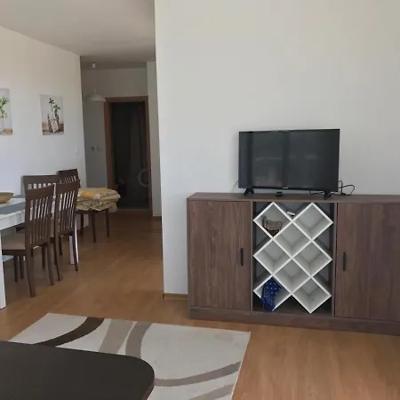 Byala Апартаменты *
